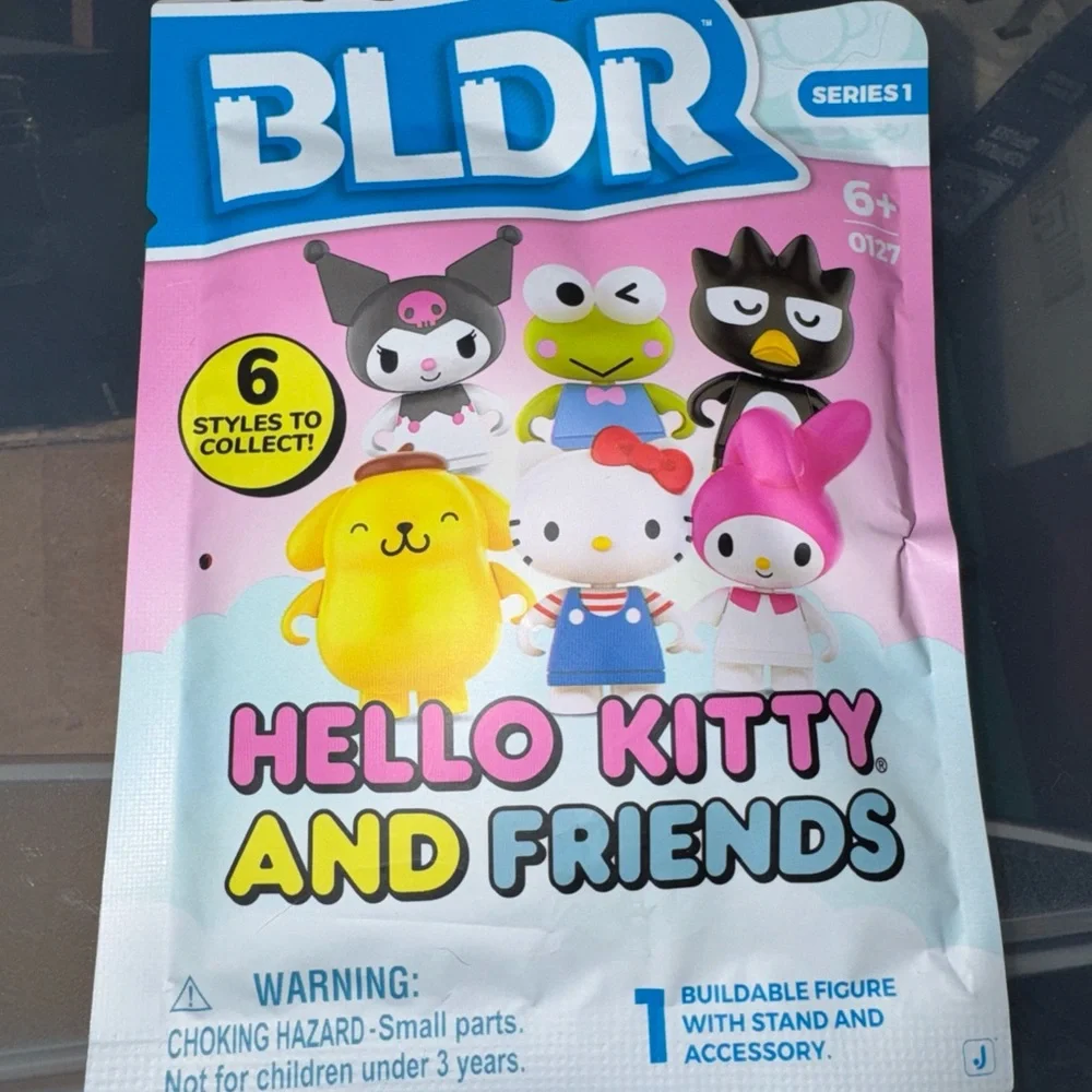 BLDR Hello Kitty and Friends Pink Blind Bag Collectible Figure series 1